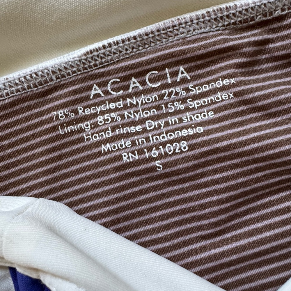 Acacia Swimwear Set Elle White striped Leggings and Komala bikini top small NWOT - Picture 13 of 13